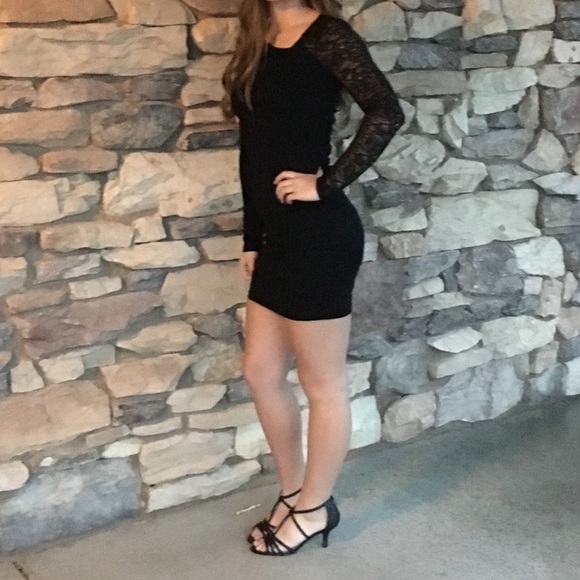 Reynah Couture Bodycon Dress - Picture 4 of 4